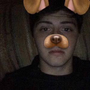 Meet your Posher, Devin